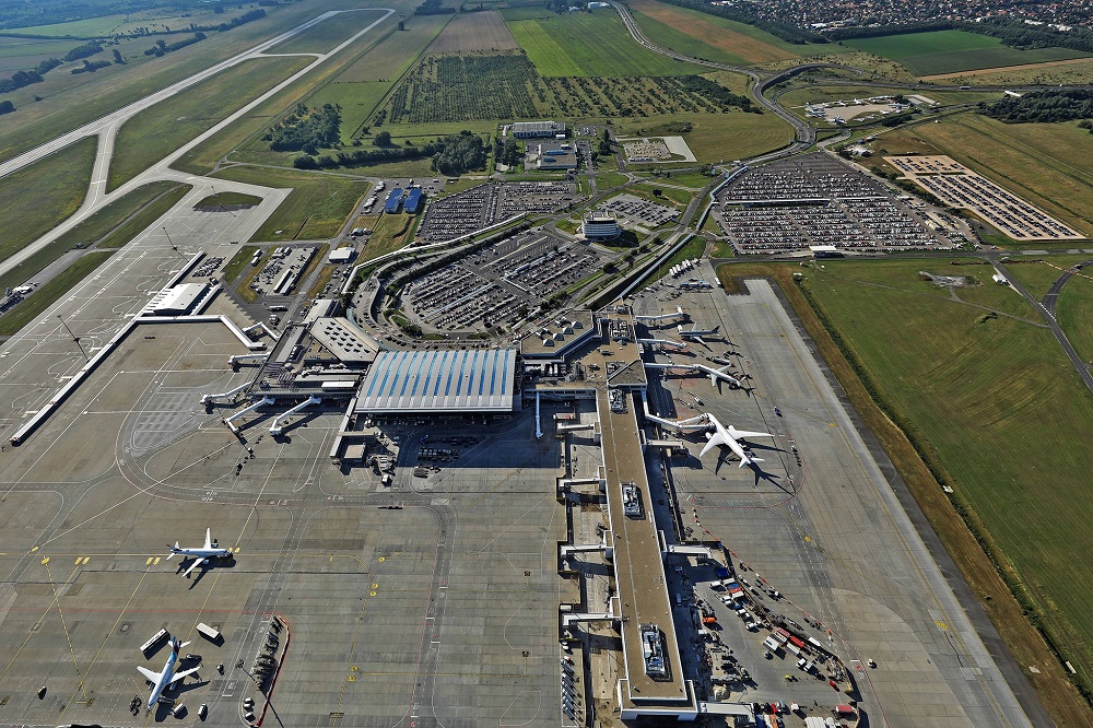 Bloomberg: ajánlatot tett a magyar kormány a Budapest Airportra