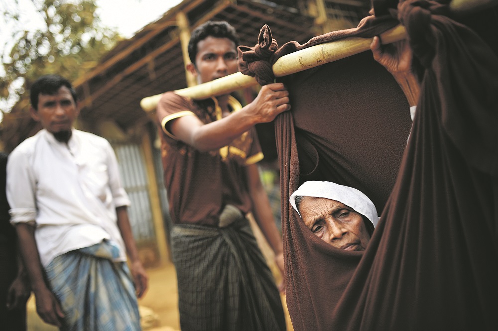 Életveszélyes szigetre telepítenék a menekült rohingjákat Bangladesben