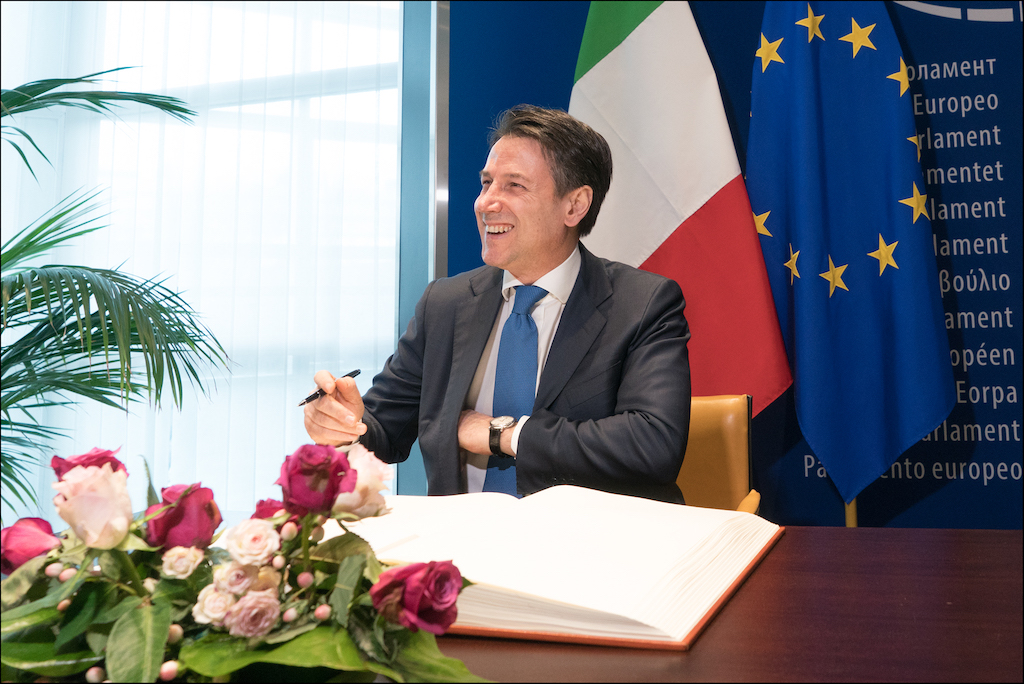 Megállapodtak az új olasz koalícióról, Salvini hoppon maradt