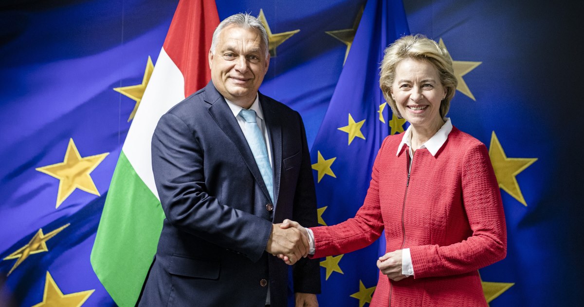 Népszava: Csúszhat a döntés a magyar EU-s pénzek befagyasztásáról