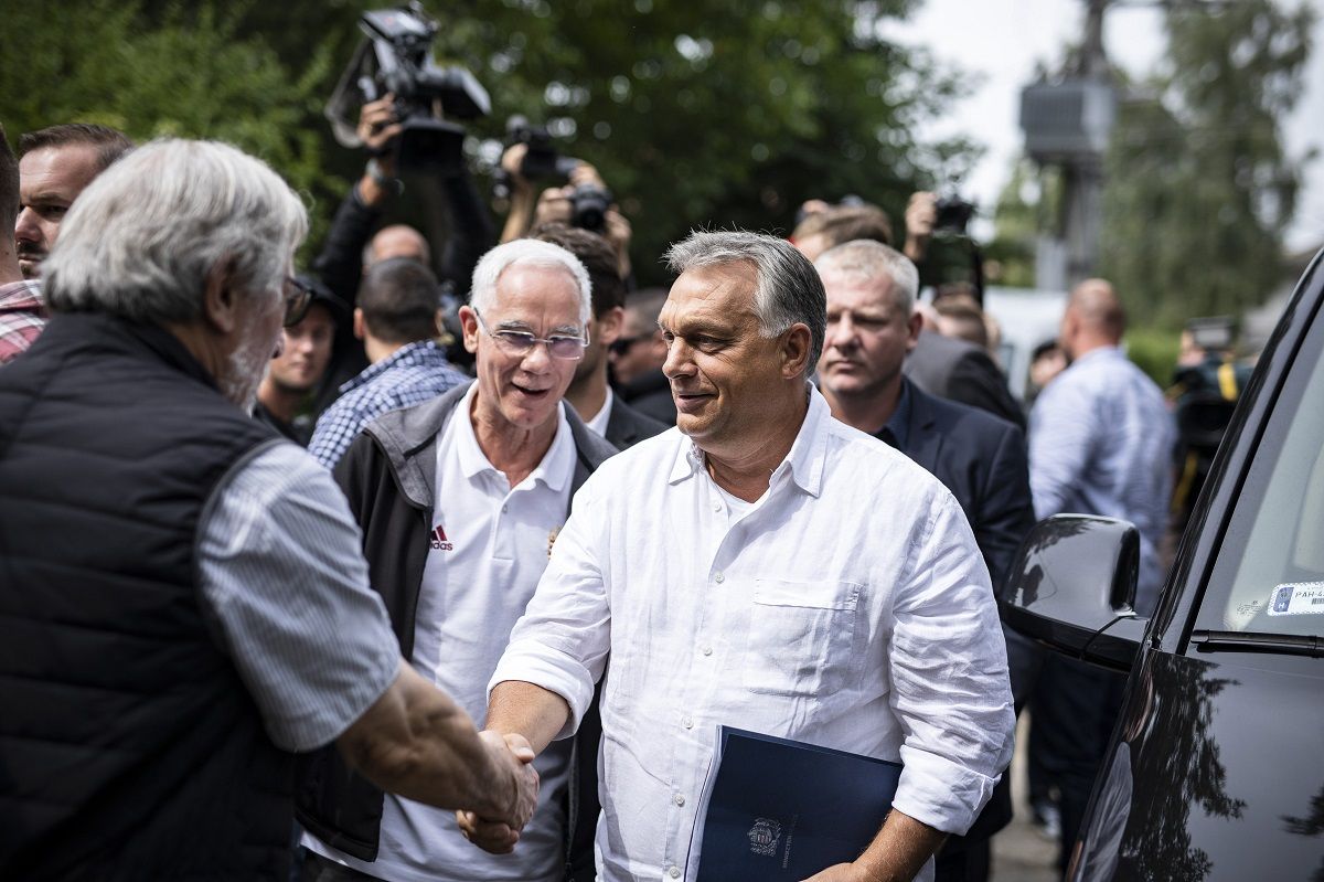 Népszava: idén újra lehet Orbánnal piknikezni Kötcsén