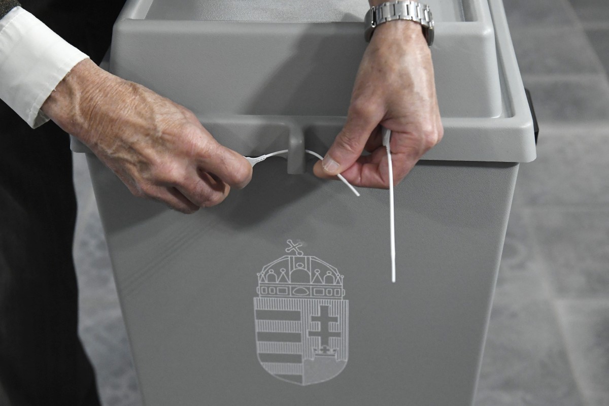Három településen tartanak ma időközi önkormányzati választást