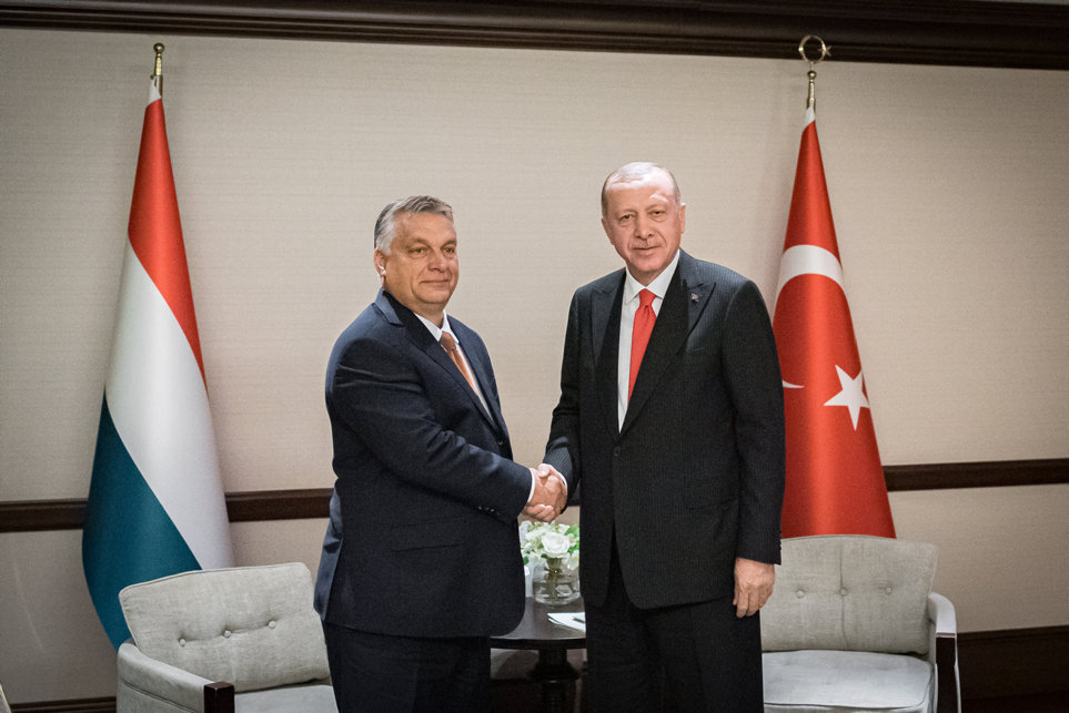 Erdogan köszönetet mondott Orbánnak