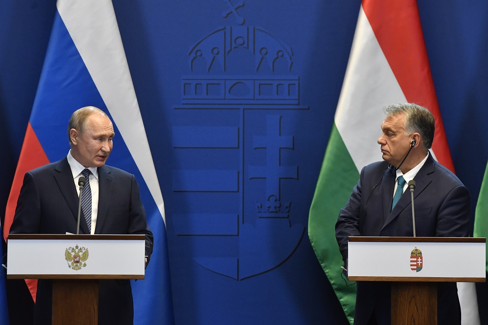 A kereskedelmi kapcsolatokat dicsérte Orbán Viktor és Vlagyimir Putyin