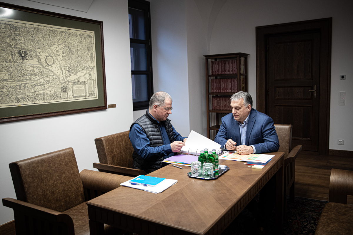 Ultimátumot ad Orbán Viktor a választókerületi elnököknek
