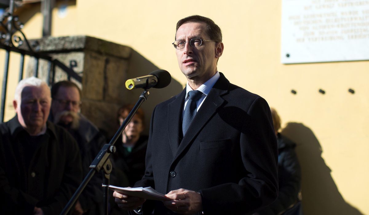 Lehet-e a mellékszereplőből miniszterelnök Varga Mihály, Orbán Viktor balkeze?