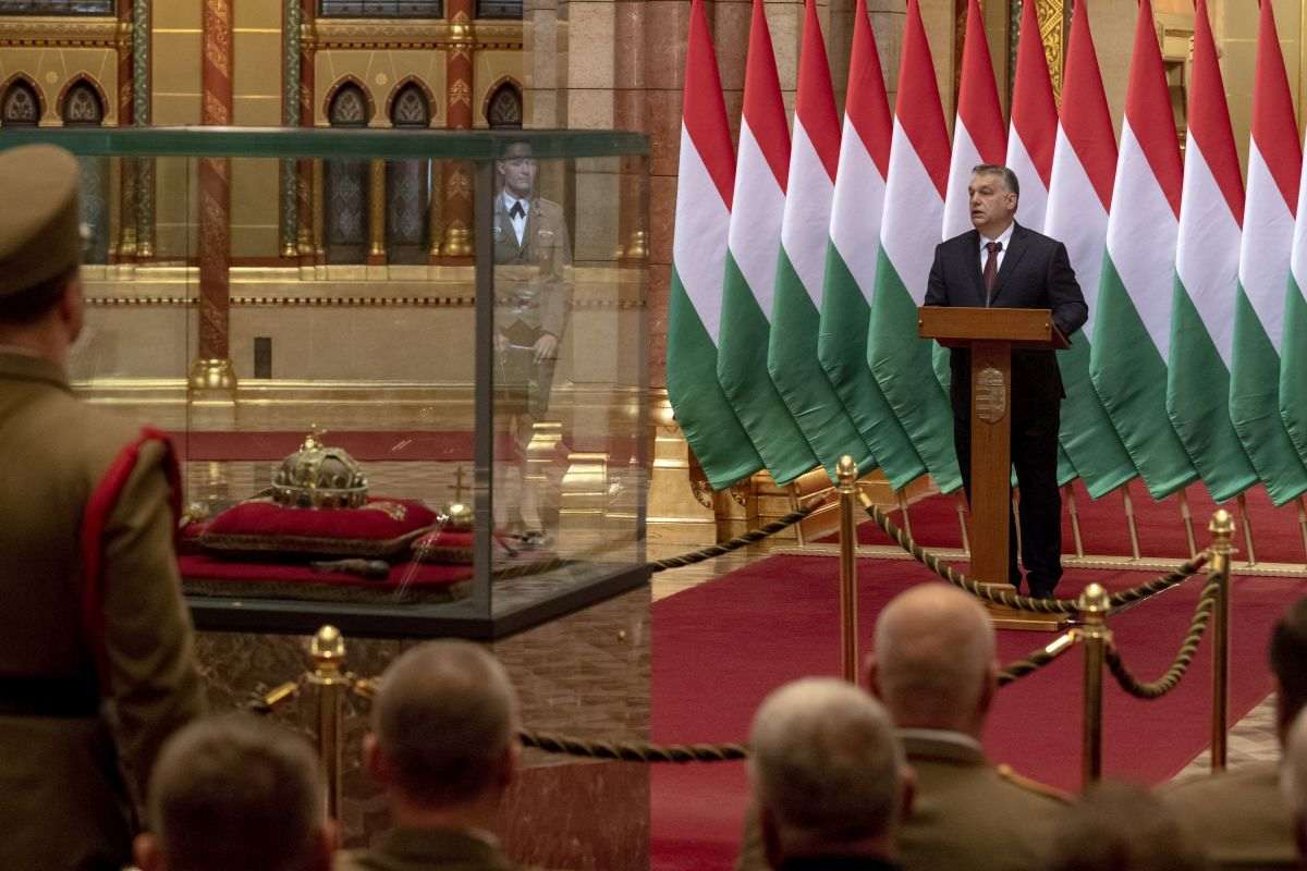 Freedom House: Magyarország már hibrid rezsim