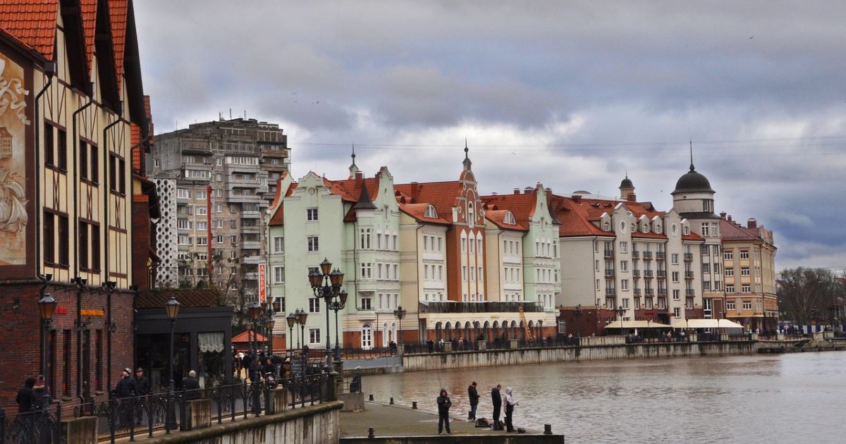 Lövöldözött egy férfi Kalinyingrádban, többen meghaltak