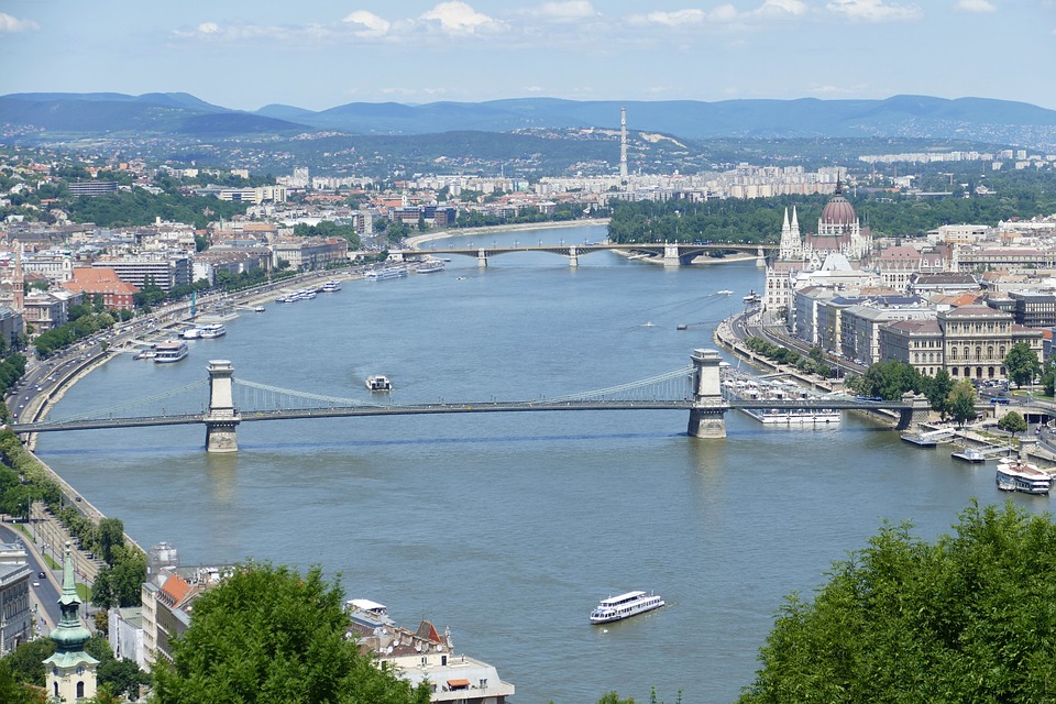 Csökken Budapest lakossága, a legtöbben Érdre, Gyömrőre és Szigetszentmiklósra költöznek