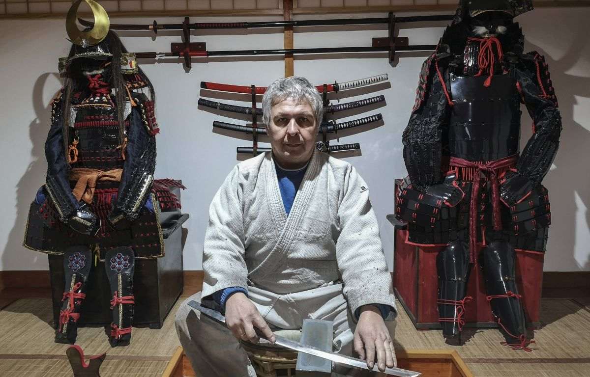 Japánban is elismerik Kovács urat, a kardkovácsot