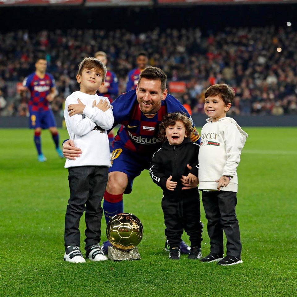 A szurkolók attól félnek, hogy Messi elhagyja a Barcelonát