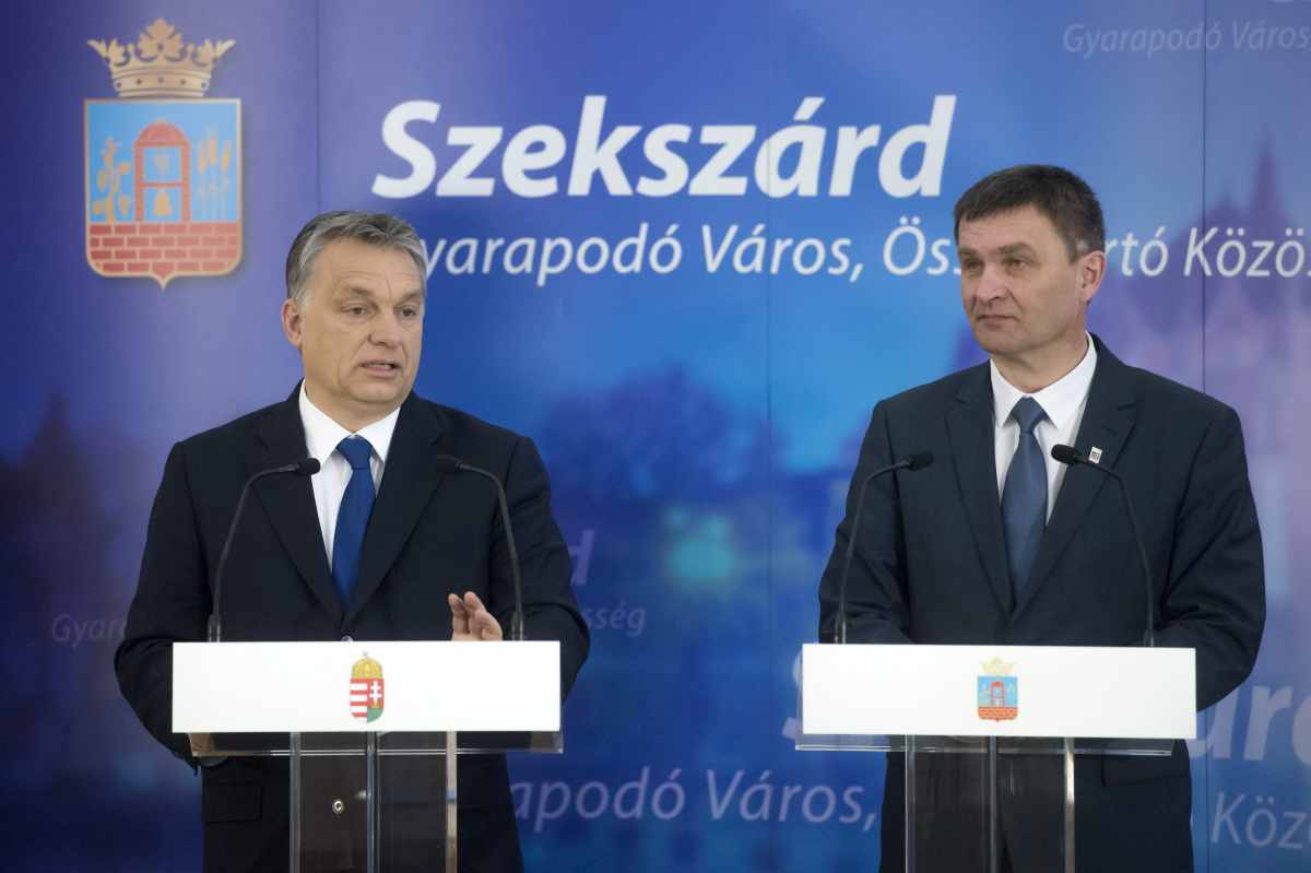 A Fidesz is lemondásra szólította fel Szekszárd fideszes polgármesterét