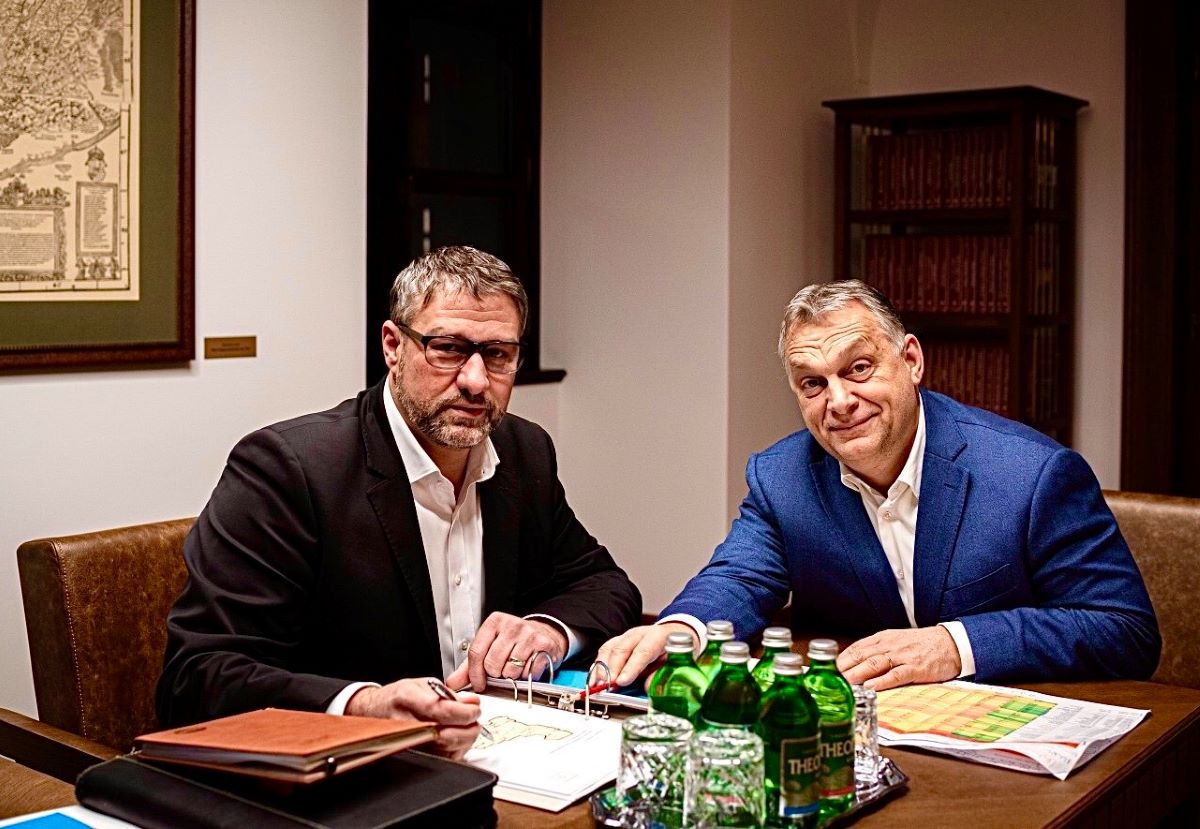 Orbán Viktor megnyugtatta Simonka Györgyöt, hogy „az irány jó”