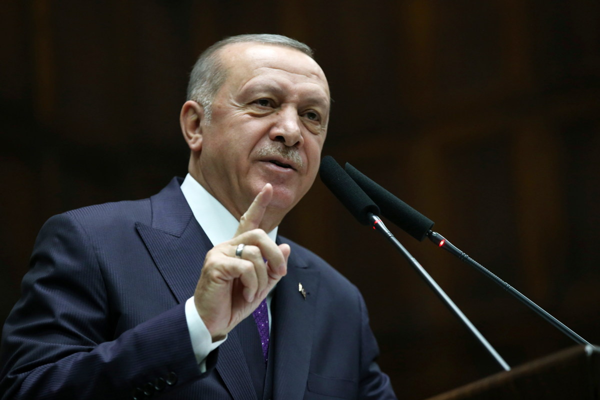 Erdogan óvatosan áll Ukrajna oldalára