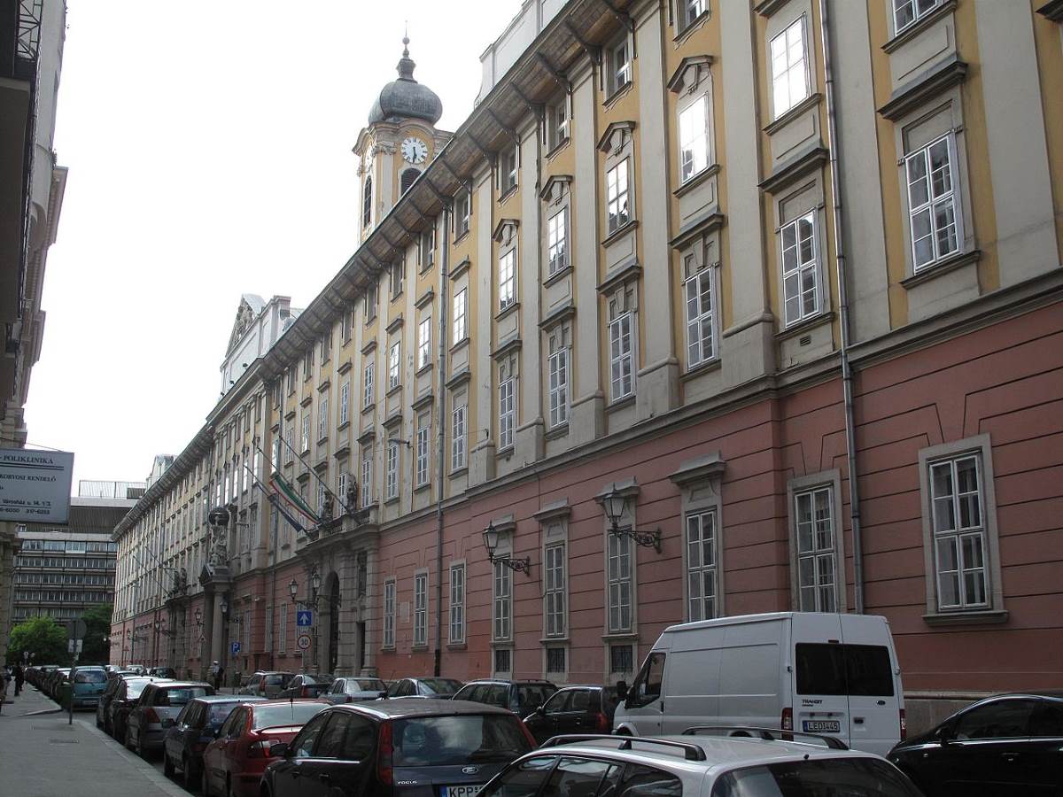 Városháza-ügy: a momentumos Soproni Tamás tervezetét fogadta el a vizsgálóbizottság