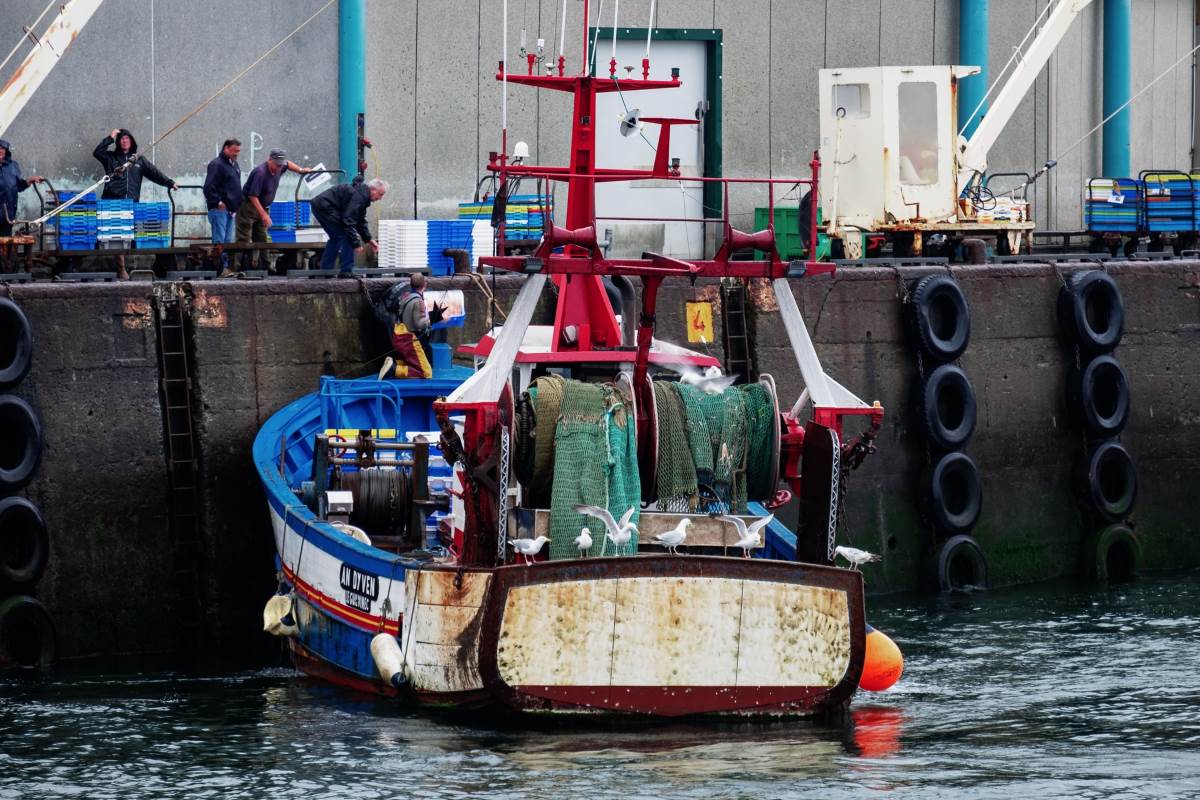 Fokozódó brit-francia feszültség a halászati jogok miatt