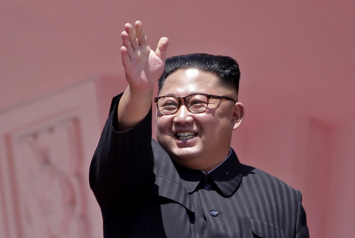 KCNA: 20 nap után megjelent a nyilvánosság előtt Kim Dzsongun