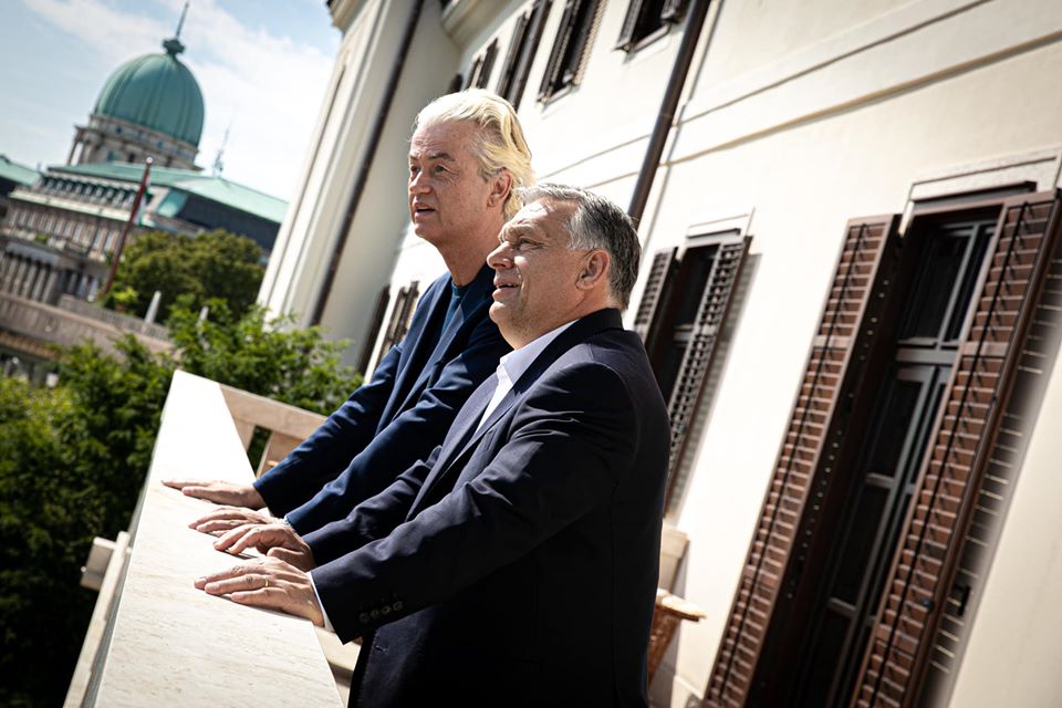 „Hihetetlenül kiábrándító” – megszakadtak a holland koalíciós tárgyalások