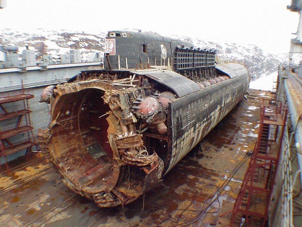 Oroszországban megemlékeztek a Kurszk tengeralattjáró katasztrófájának 20. évfordulójáról