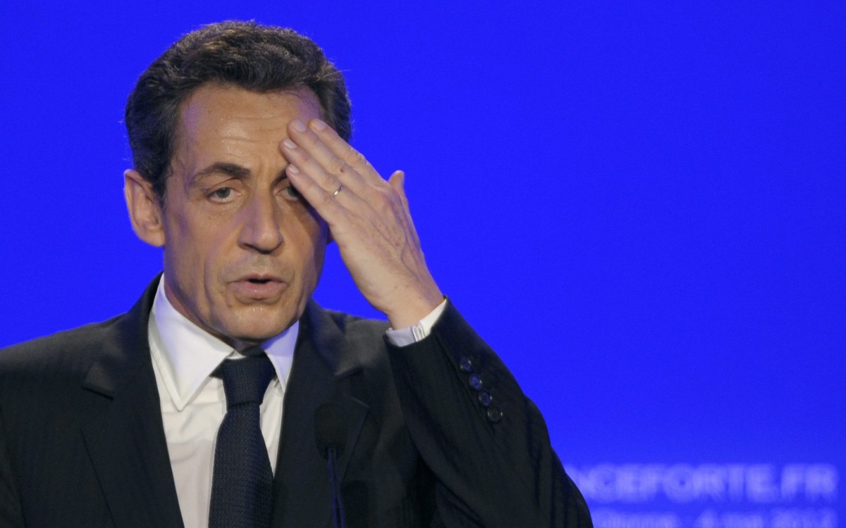 Bérletet vált a vádlottak padjára Nicolas Sarkozy
