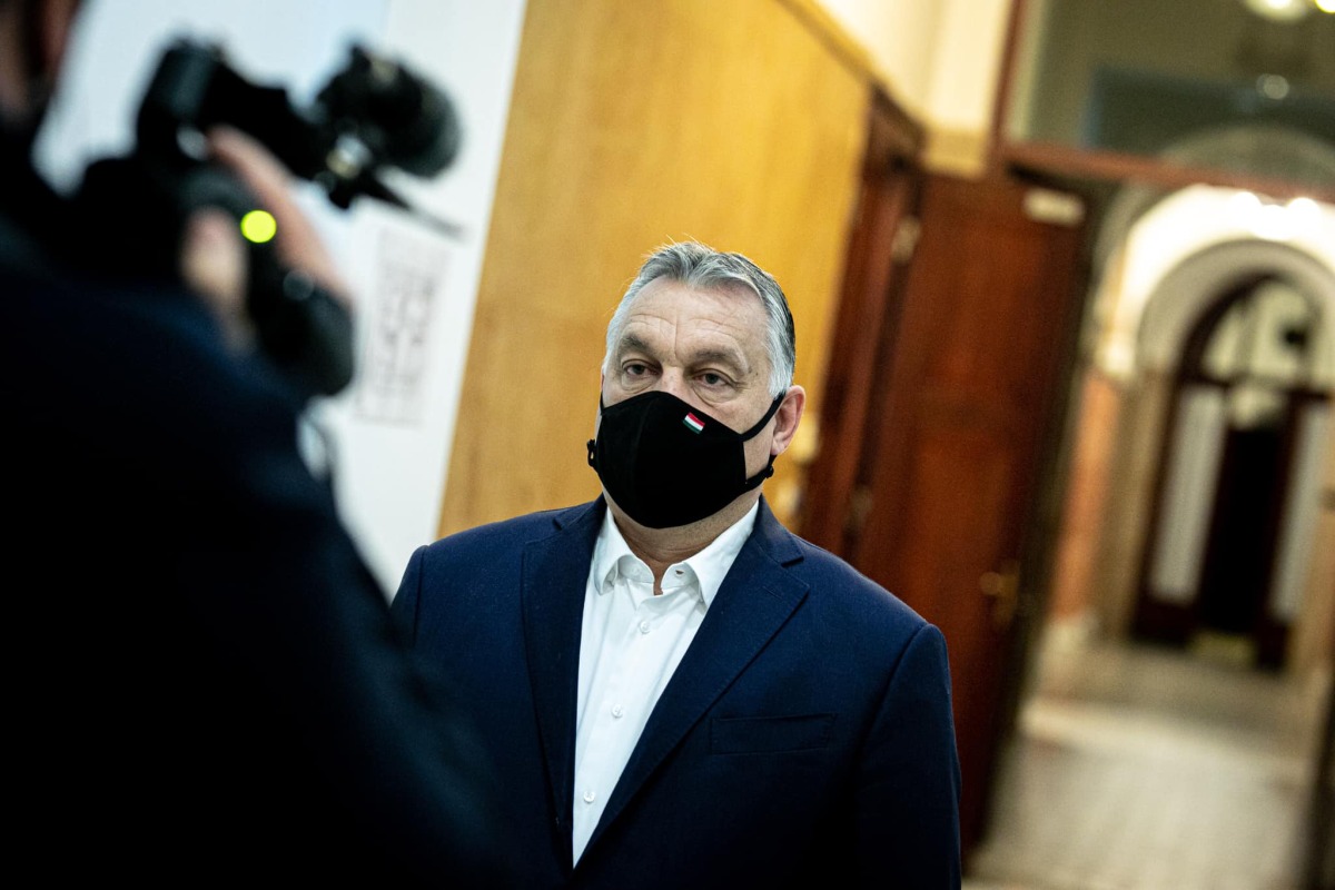 Orbán Viktor a kamara javaslataira vár