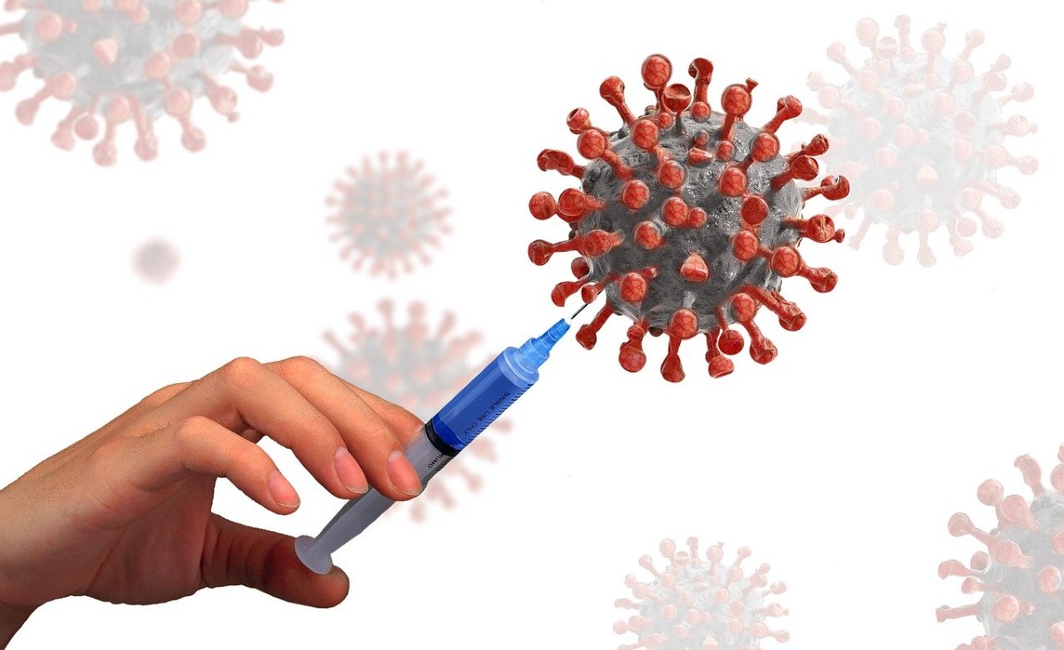 Koronavírus: 1736 új fertőzöttet igazoltak, 27 beteg hunyt el
