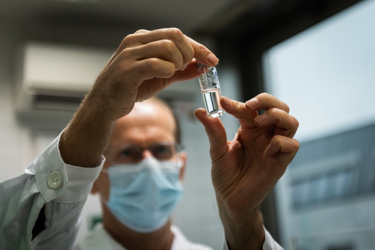 Az OGYÉI külsős szakértői még nem engedélyezték volna az orosz vakcinát