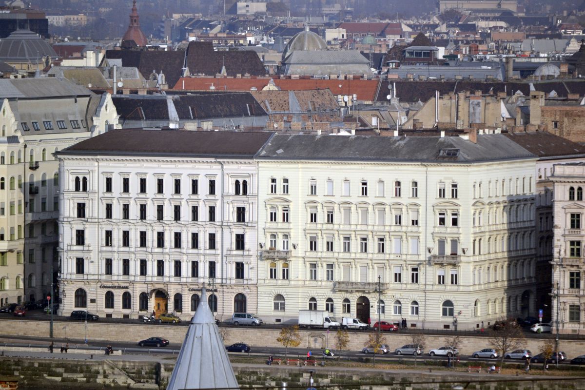 Kivonul Magyarországról Németország egyik legnagyobb pénzintézete