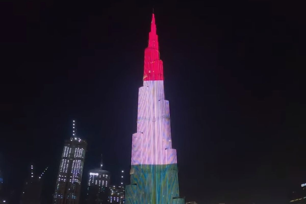 A magyar szabadságharc emlékére világították ki a Burdzs Kalifát, a világ legmagasabb épületét
