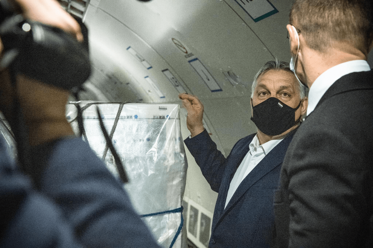 Orbán Viktor azt üzente, ezt üzente, amazt üzente