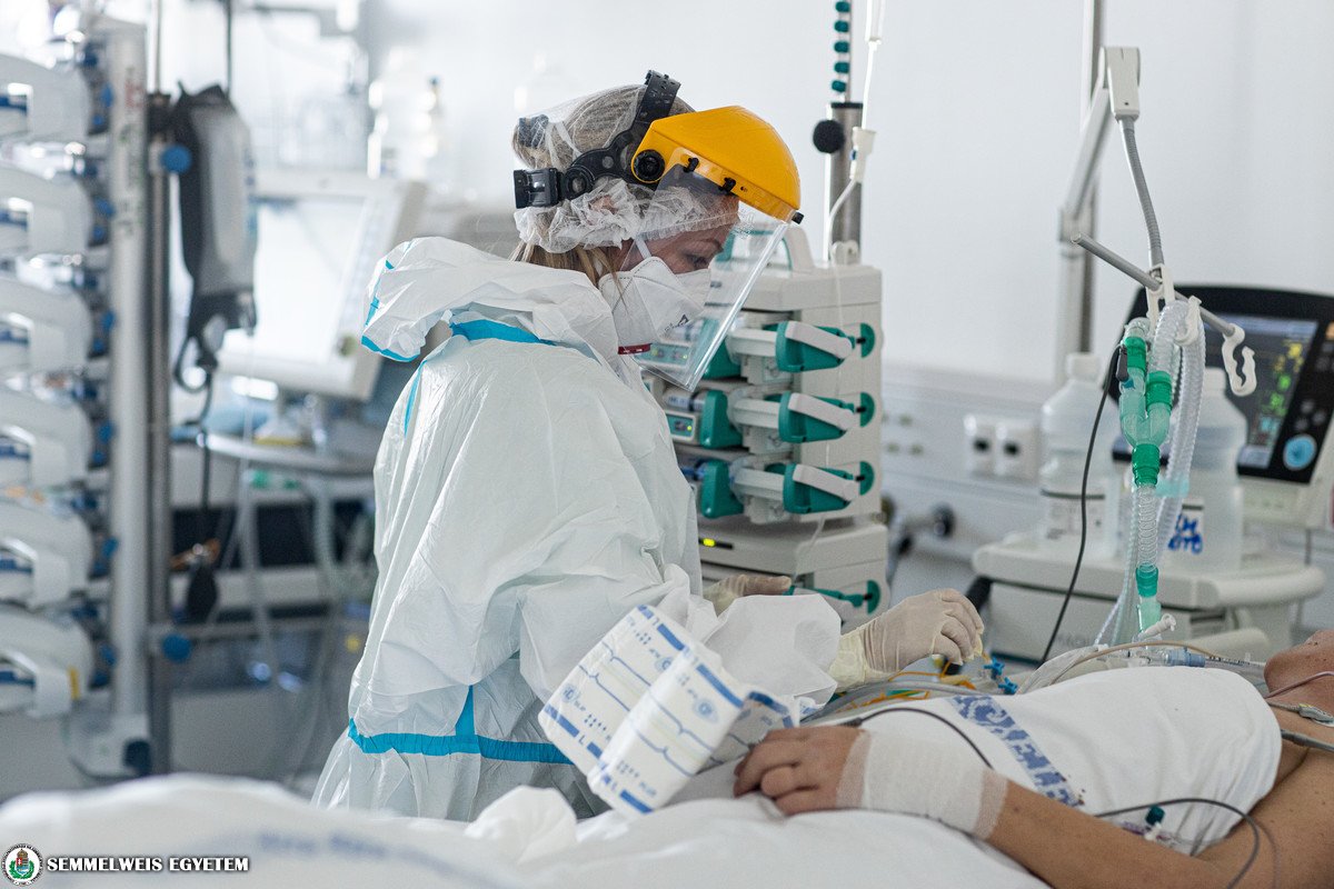 A kórházi főigazgatóság szerint hazugság, hogy az ózdi kórházban bergamói állapotok vannak