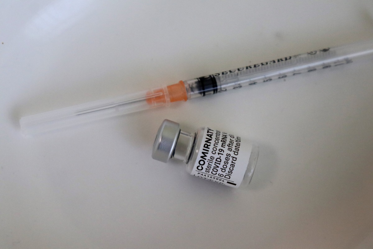 A Biontech elnöke szerint júniustól már a 12 éveseket is olthatják a vakcinájukkal