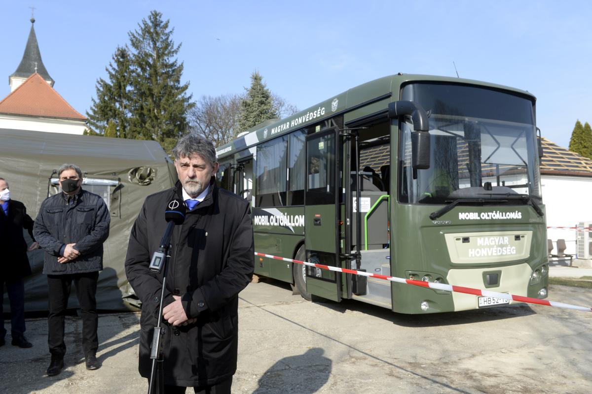 György István: A teljes társadalom előtt kinyitottuk az oltási lehetőséget