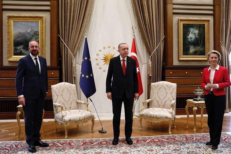 Közeledne az EU Törökország felé, de az emberi jogokból nem enged