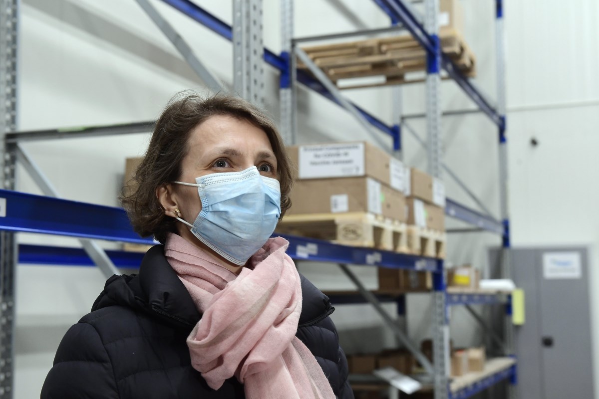 Galgóczi Ágnes: Megérkezett a Janssen-oltóanyag első szállítmánya Magyarországra