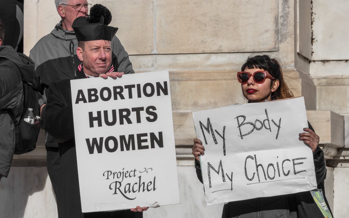 Az abortusz: magzatgyilkosság