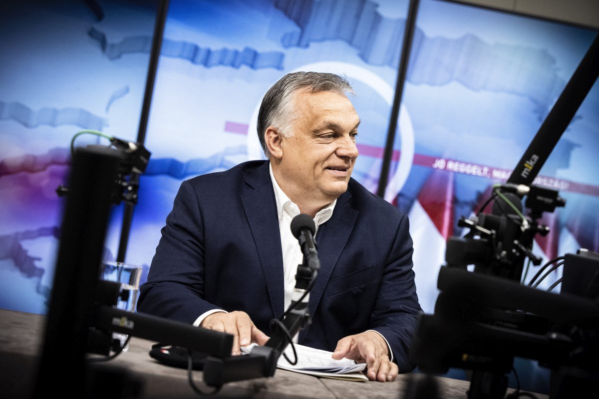 Orbán Viktor: Migránshadak dörömbölnek Európa szinte minden ajtaján