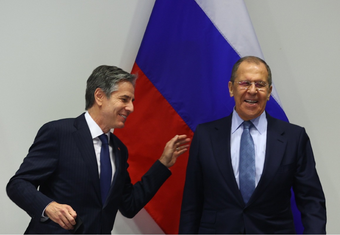 Lavrov szerint Moszkva pozitívan viszonyul egy Biden-Putyin csúcs gondolatához