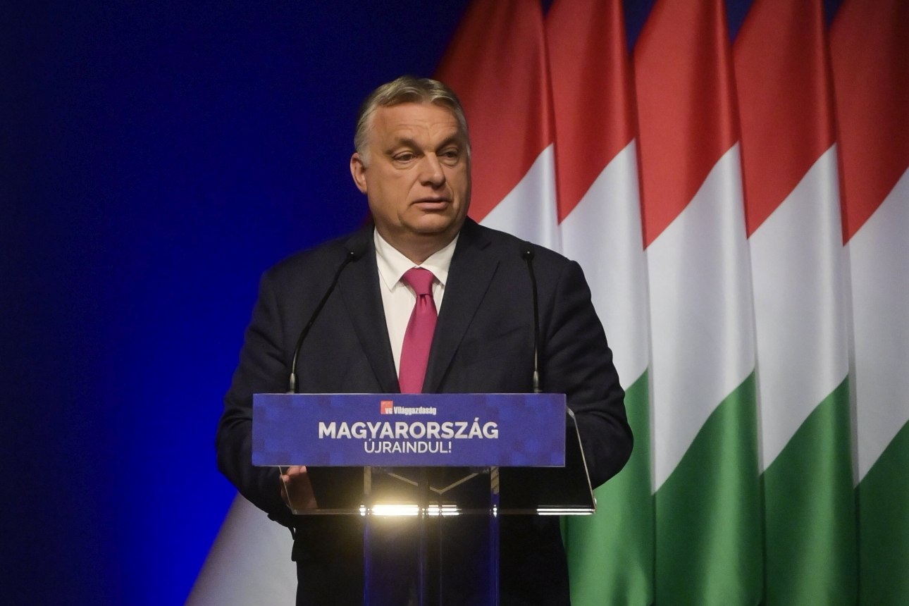 Orbán Viktor: Az állam aktívan védelmezi a homoszexuálisok jogait