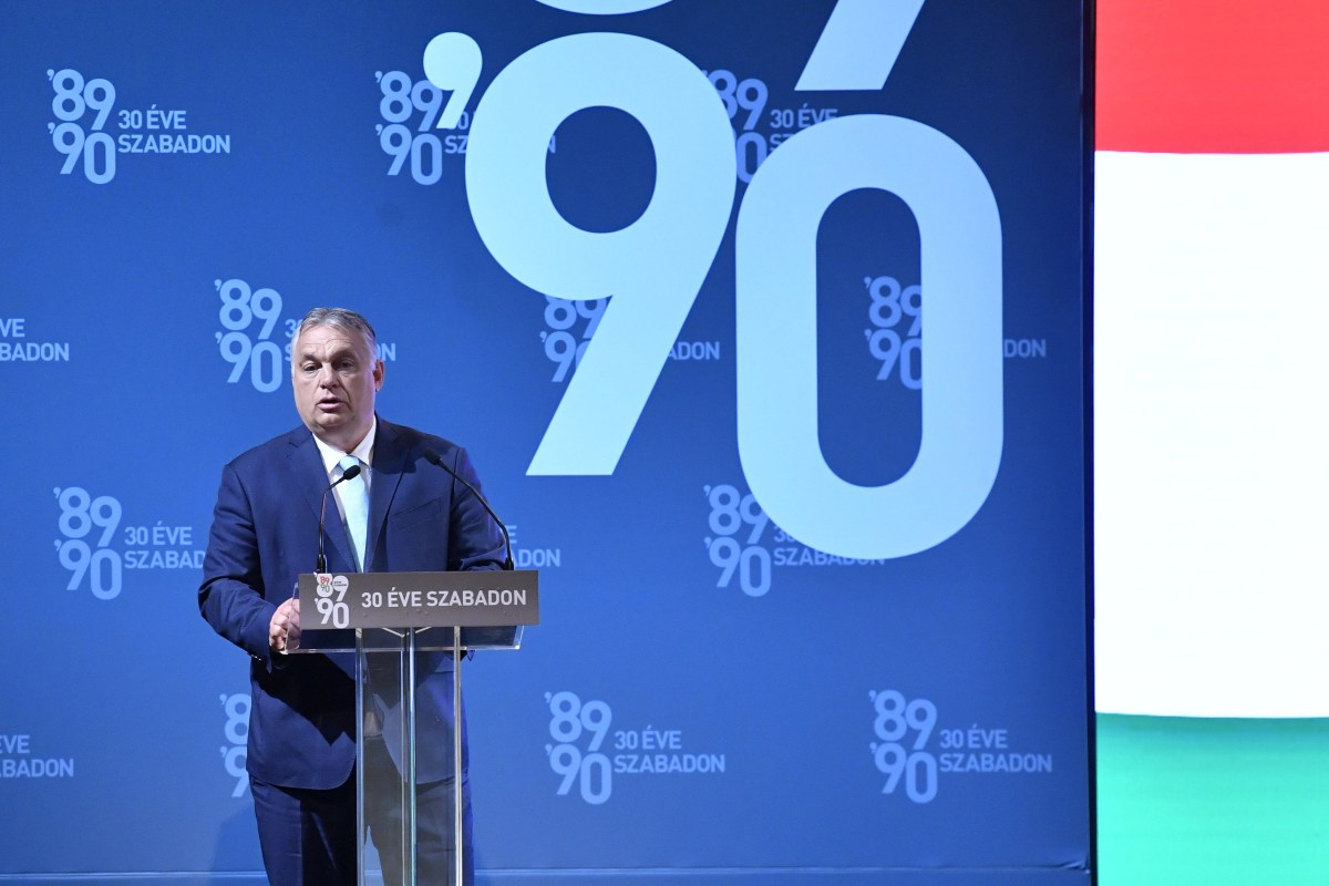 Orbán Viktor: Szuperállamot építenek Brüsszelben