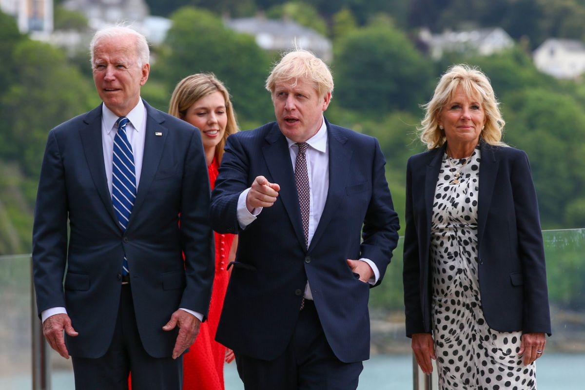 Johnson nem engedett a G7-csúcson Észak-Írország ügyében